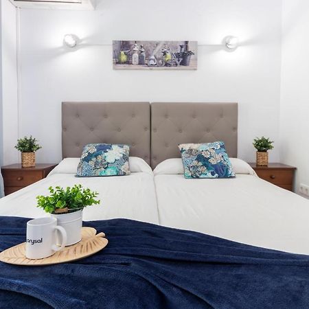 Estudio A 100 Metros De La Playa 萨洛 外观 照片