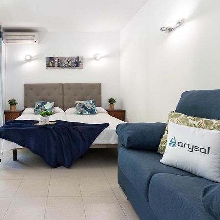 Estudio A 100 Metros De La Playa 萨洛 外观 照片