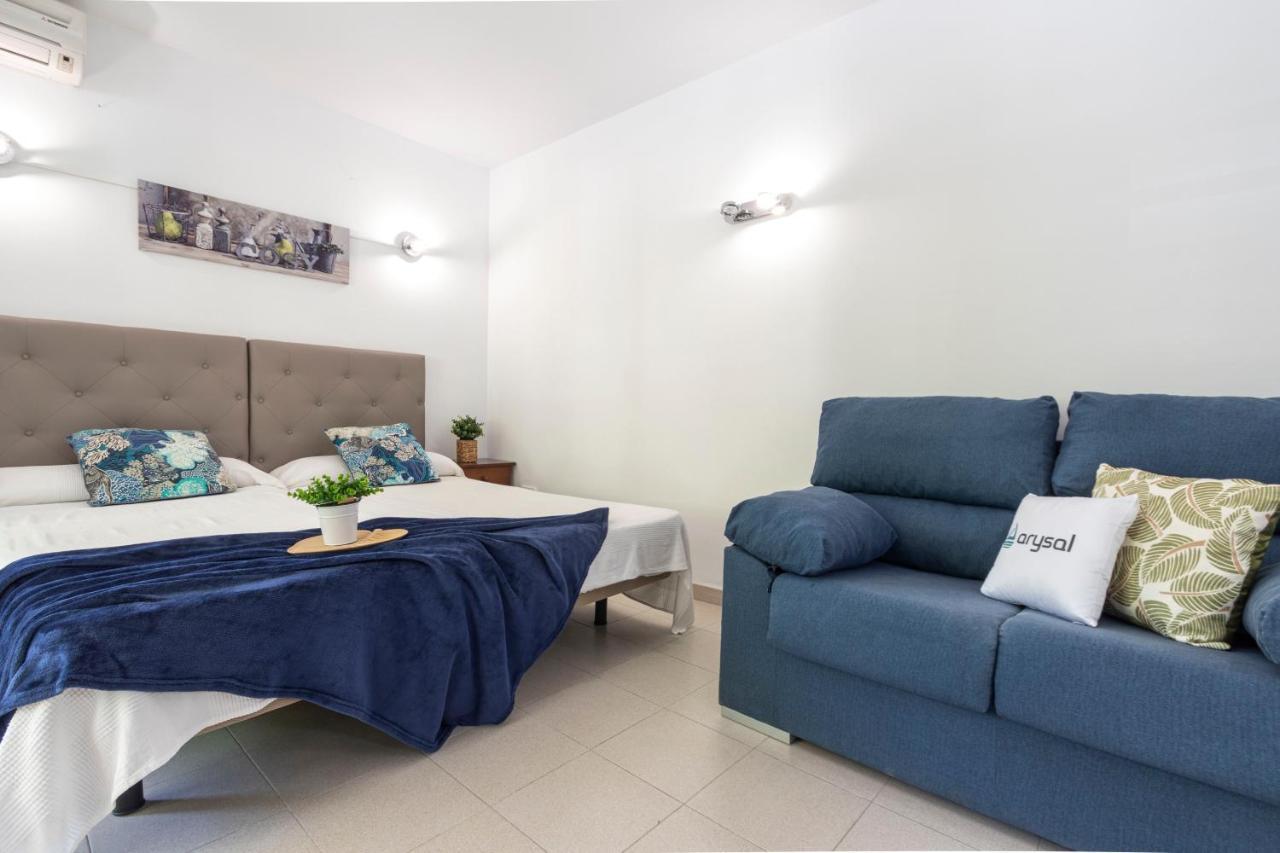 Estudio A 100 Metros De La Playa 萨洛 外观 照片